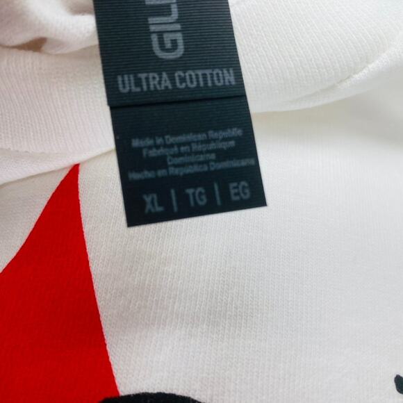 NEW w/ bag PEANUTS x American Red Cross SNOOPY - Joe Cool - Woodstock XL Shirt - Picture 5 of 5